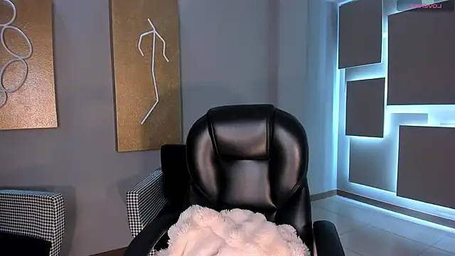 JuanitaClay online show from 28, 10, 2025