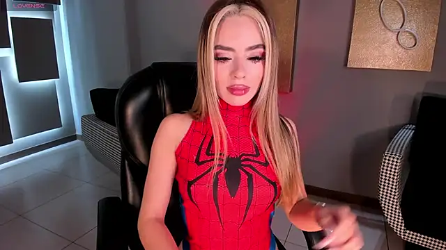 JuanitaClay online show from 31, 10, 2025