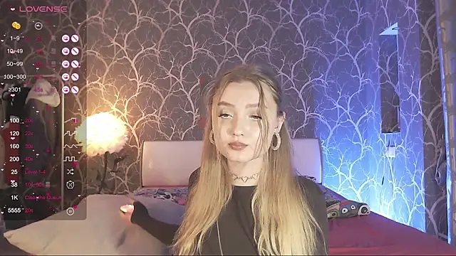 Snapshot of MiaMiaMeow chatting on 2, 3, 2026 MiaMiaMeow online show from 2, 3, 2026