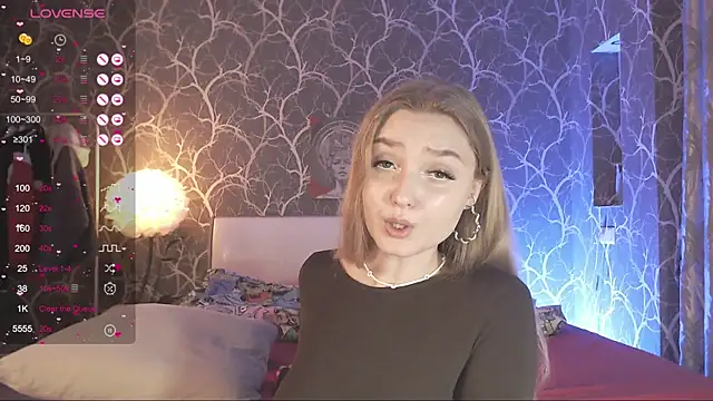 MiaMiaMeow online show from 17, 4, 2026