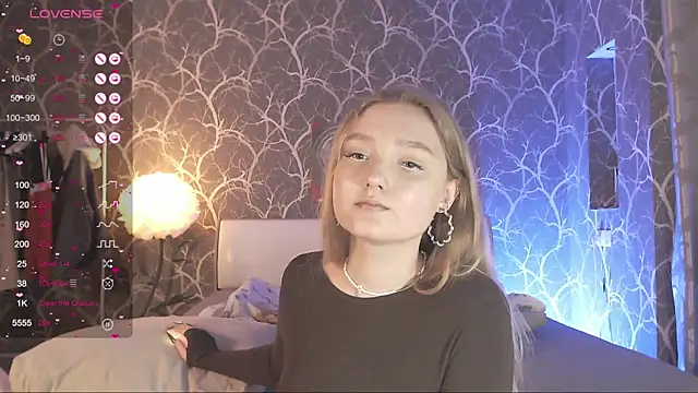 MiaMiaMeow online show from 3, 4, 2026