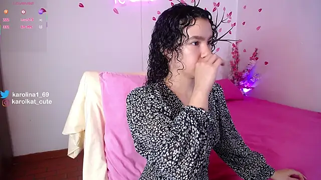 Karolina 1 online show from 26, 9, 2025