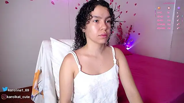 Karolina 1 online show from 16, 11, 2025