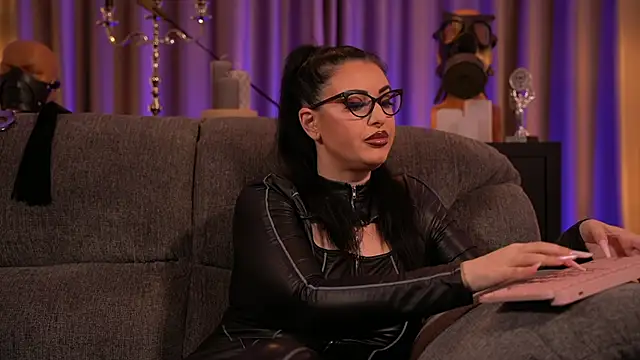 kelly kent online show from 17, 3, 2025