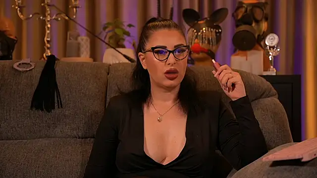 kelly kent online show from 8, 9, 2025