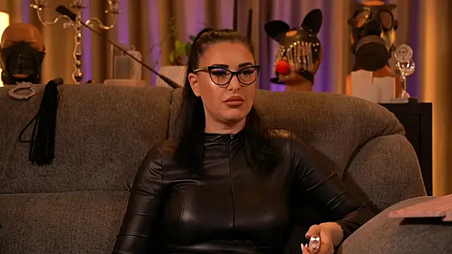 kelly kent online show from 21, 11, 2025