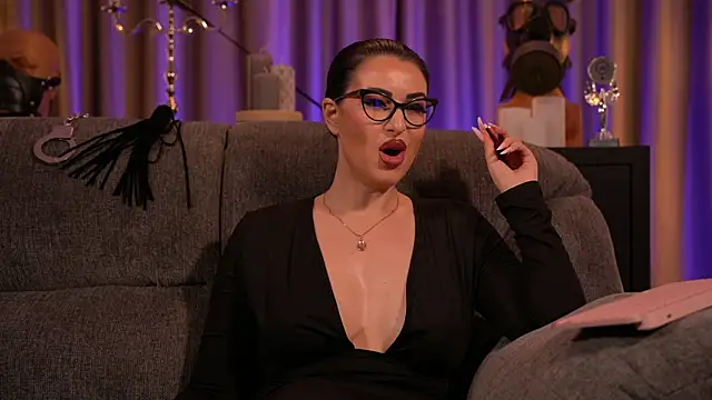 kelly kent online show from 8, 3, 2025