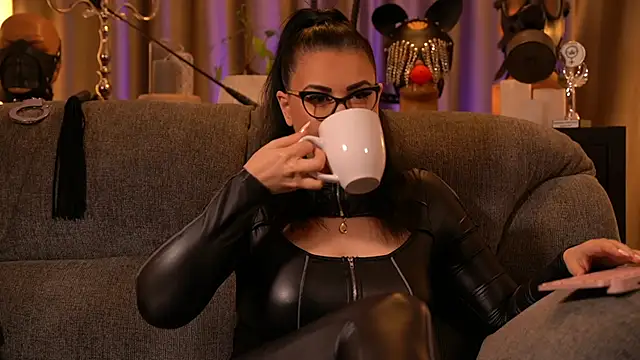 kelly kent online show from 28, 11, 2025