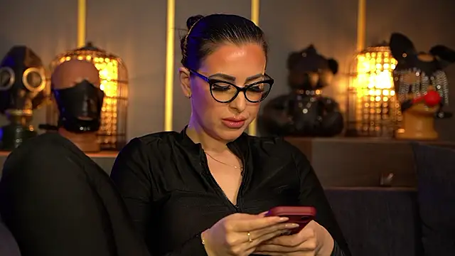 kelly kent online show from 27, 3, 2026