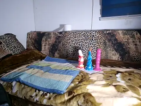 0anal21 online show from 4, 12, 2025