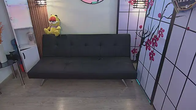 Scarlett collins02 online show from 23, 3, 2025