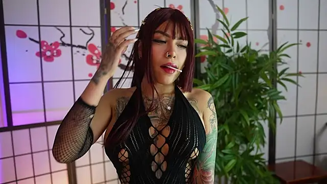 Scarlett collins02 online show from 12, 5, 2026