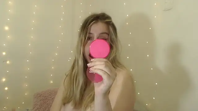 SweetSofty online show from 22, 10, 2025