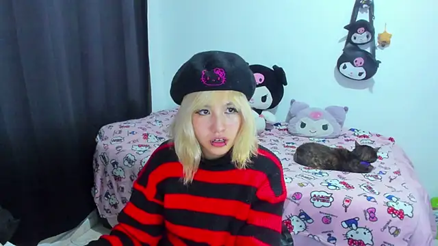 Akane-Mou online show from 25, 10, 2025