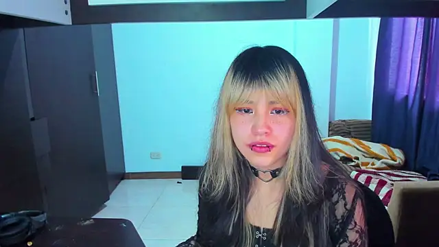 Akane-Mou online show from 25, 1, 2025