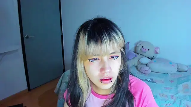 Akane-Mou online show from 18, 1, 2025