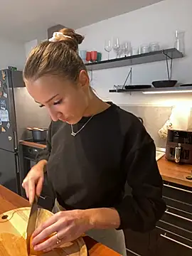 spottyyy online show from 28, 2, 2025