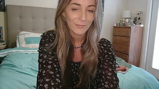 Heyitsmee33 online show from 11, 2, 2026