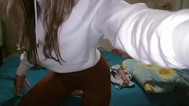 Heyitsmee33 online show from 10, 9, 2025