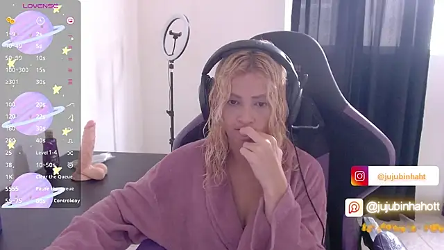 jujubinhahot online show from 4, 12, 2025