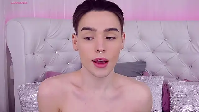 RobbyCharming online show from 6, 3, 2025