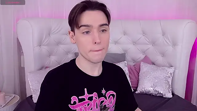 RobbyCharming online show from 22, 3, 2025