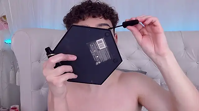 RobbyCharming online show from 5, 11, 2025