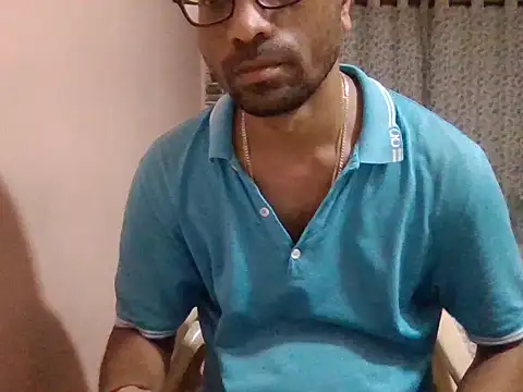 sexx4 online show from 22, 10, 2025