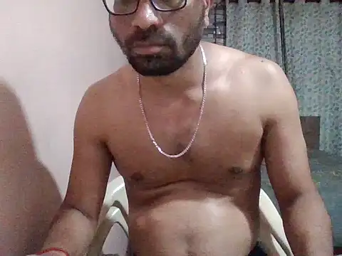 sexx4 online show from 17, 12, 2025