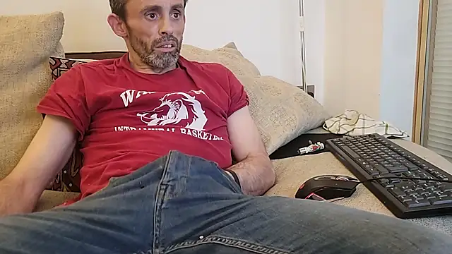 uk-bobbie-uk online show from 4, 10, 2025