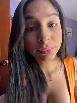 charlotte stevenss  online show from 20, 9, 2025