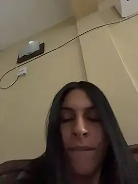 charlotte stevenss  online show from 24, 4, 2026