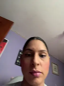 charlotte stevenss  online show from 24, 11, 2025