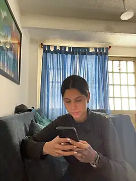 charlotte stevenss  online show from 7, 10, 2025