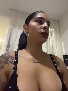 Snapshot of charlotte_stevenss_ chatting on 25, 6, 2026 charlotte stevenss online show from 25, 6, 2026