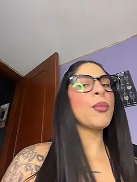 Snapshot of charlotte_stevenss_ chatting on 6, 7, 2026 charlotte stevenss online show from 6, 7, 2026