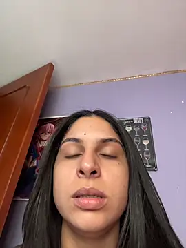 charlotte stevenss  online show from 22, 9, 2025