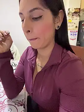 charlotte stevenss  online show from 21, 12, 2025