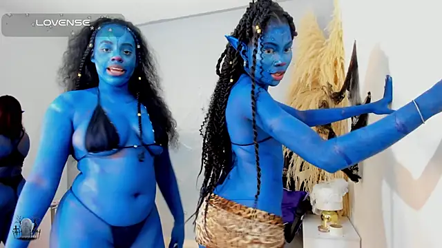 NatashaEgnath online show from 31, 10, 2025