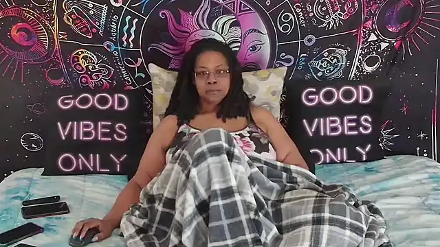 RenaeCumsAlot69 online show from 3, 2, 2026