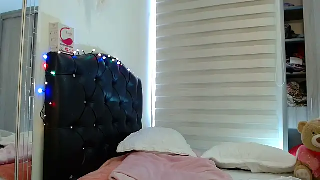 gooddes303salome online show from 26, 11, 2025