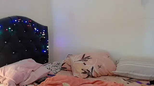 gooddes303salome online show from 27, 9, 2025