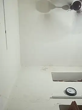 wrong man25 online show from 11, 3, 2026