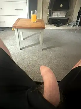 Averagematt1991 online show from 15, 10, 2025