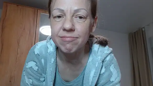 Snapshot of Popppka chatting on 12, 2, 2025 Popppka online show from 12, 2, 2025