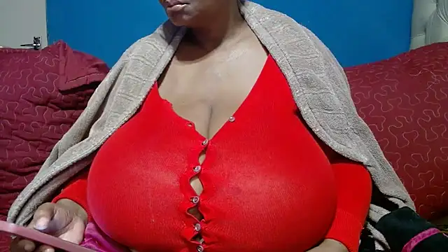 CUTEFIRMMELONSS online show from 31, 5, 2026