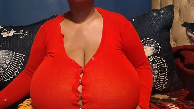 CUTEFIRMMELONSS online show from 23, 3, 2026