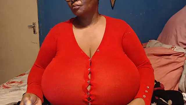 CUTEFIRMMELONSS online show from 1, 10, 2025