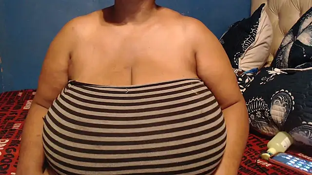 CUTEFIRMMELONSS online show from 25, 3, 2026