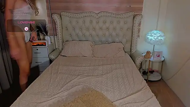 Snapshot of FinestGirlx chatting on 25, 2, 2026 FinestGirlx online show from 25, 2, 2026